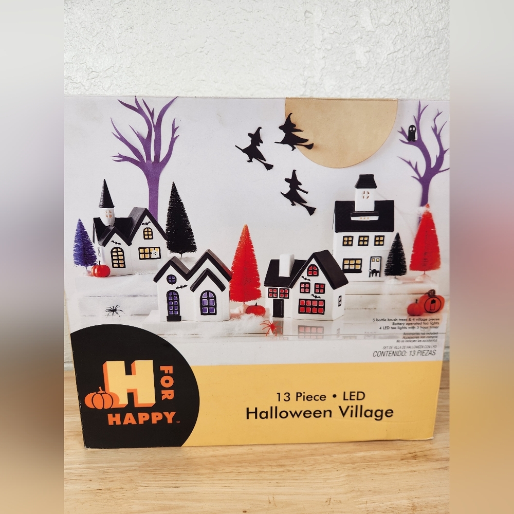 H for happy™ 13pc LED Halloween Village Set New In Box By Bed Bath & Beyond $40